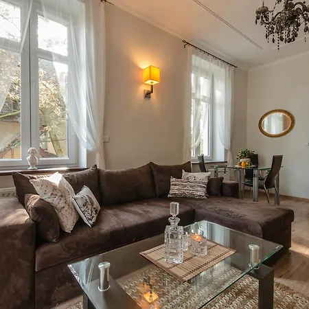 Dream Apartments-classico شقة *